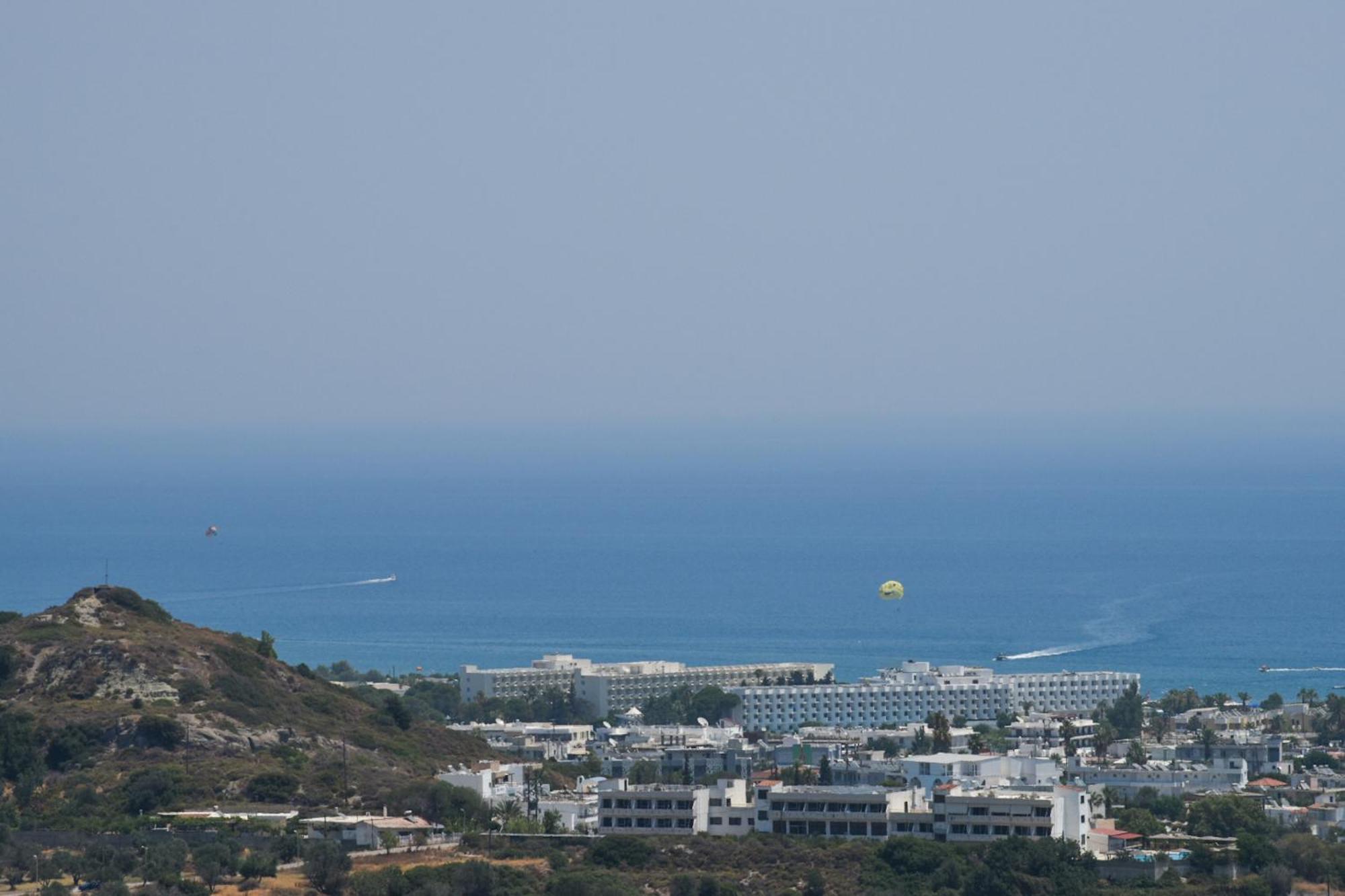 פליראקי Oleander Studios מראה חיצוני תמונה